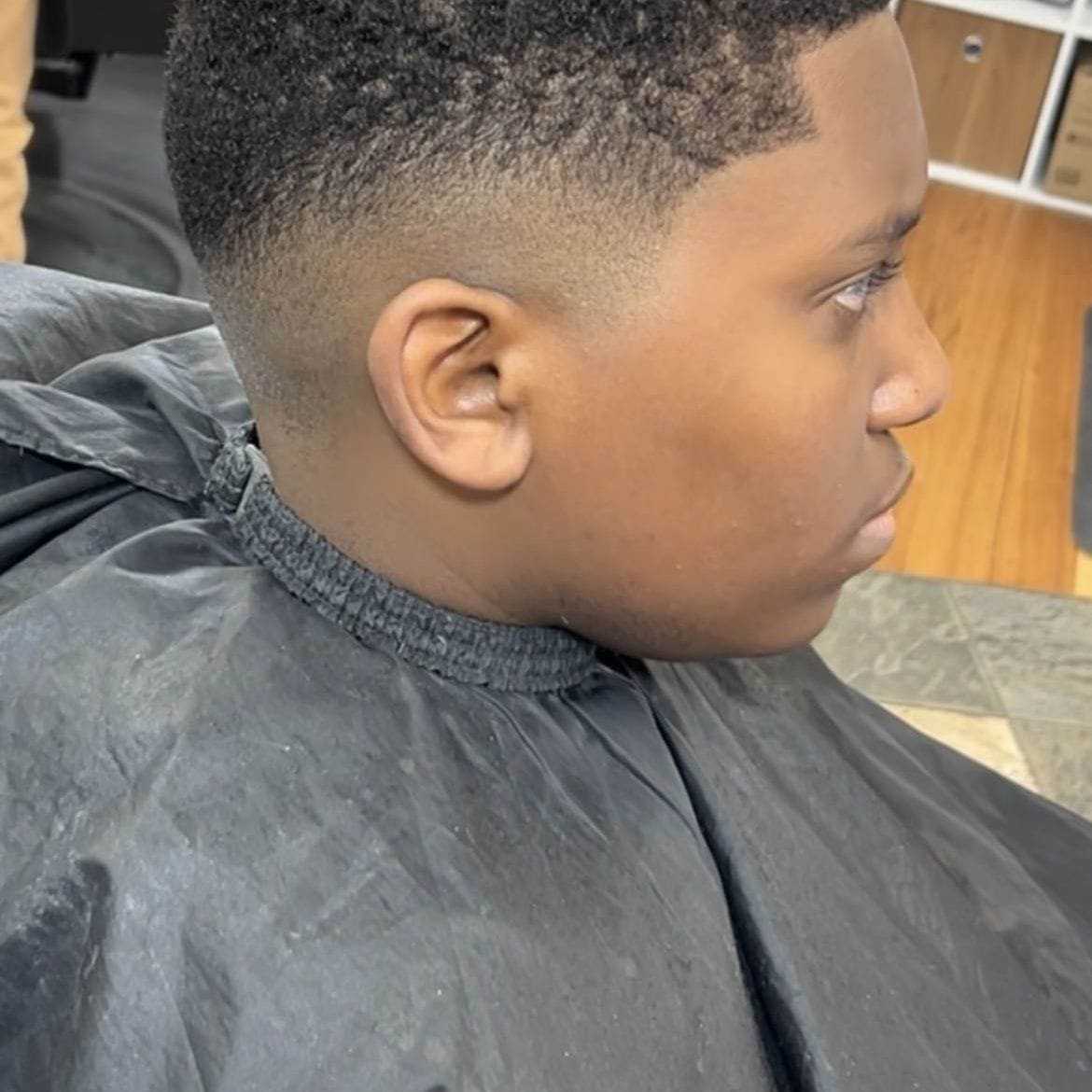 0715349006d7447da4b21699364b7d-fadez-by-zay-inspiration-4f15497109e64d4fa378f6c5be155a-booksy