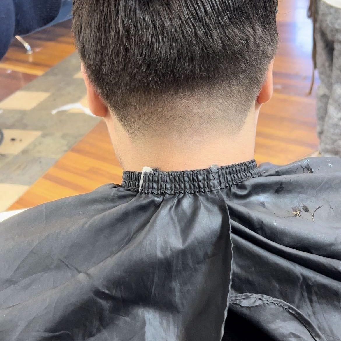 6ce3abd9f74f412fa09a4f65bcf238-social-buzz-barbershop-inspiration-f37ecbab4214438390faa9e97f168c-booksy